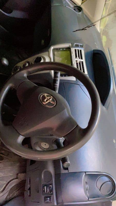 Toyota Vitz 1900 2