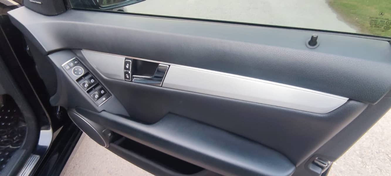 Mercedes Benz C Class C200 2013- Sunroof 11