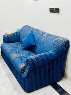 Used Sofa (Actual colour is Red Ragzine but wrapped it in Blue Cover)