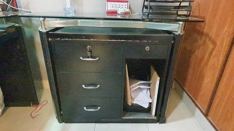 Office Tabel for Sale 2