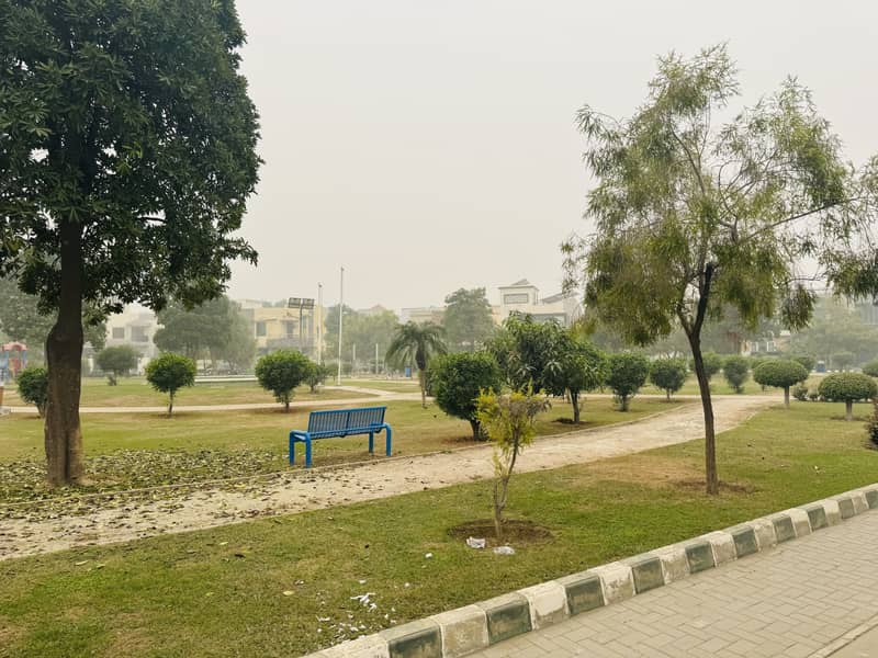 20 Marla Residential Plot For Sale In Bahria Town Lahore 0