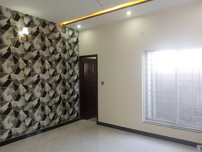 UPPER PORTION FOR RENT BRAND NEW 5