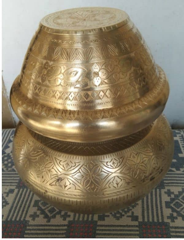 antique matka with lid 2