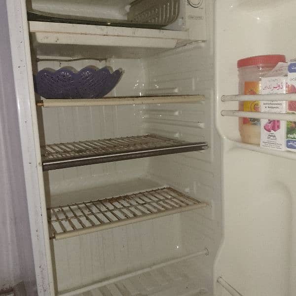 room fridge 0