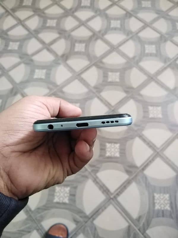 y21 Vivo 4GB ram 64 GB ROM 10 bit 10 condition 1