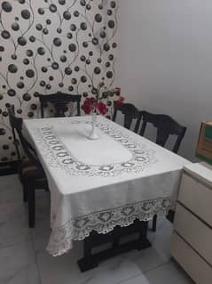 6 seater Shesham wood dining table