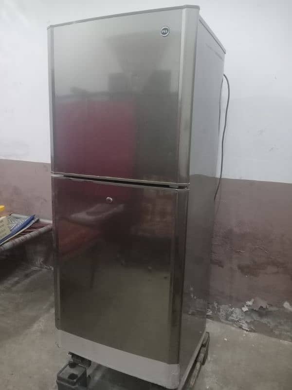 Non Inverter Refrigerator For Sale 5