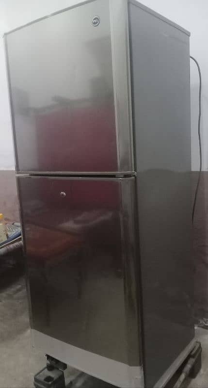 Non Inverter Refrigerator For Sale 7