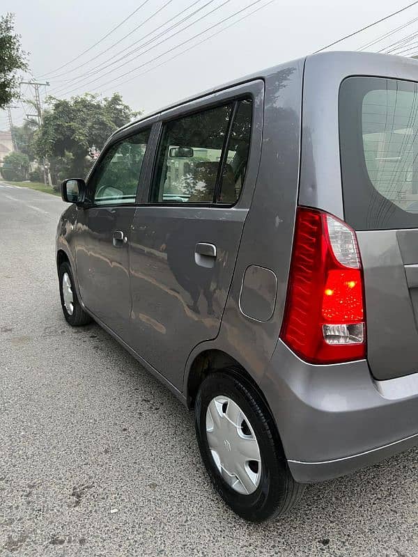 Suzuki Wagon R 2017 15