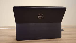 Dell 2 in 1 Touch screen