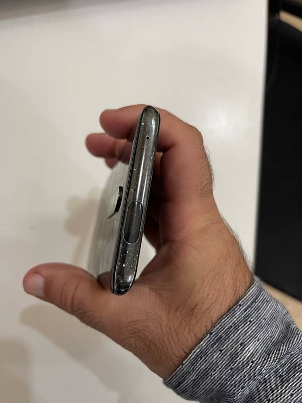 Oneplus 7t Pro Mclaren Edition 3