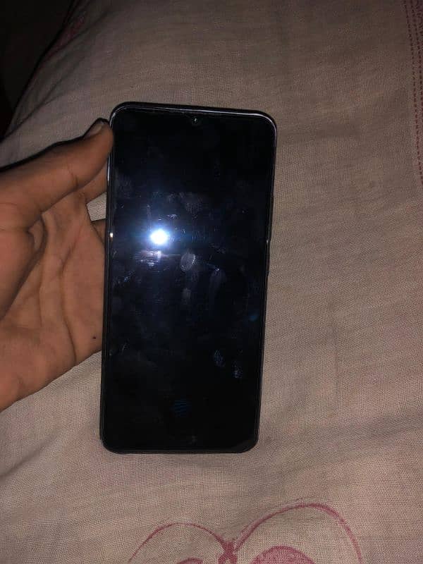 vivo s1 for sale memory 4/128 gb 0