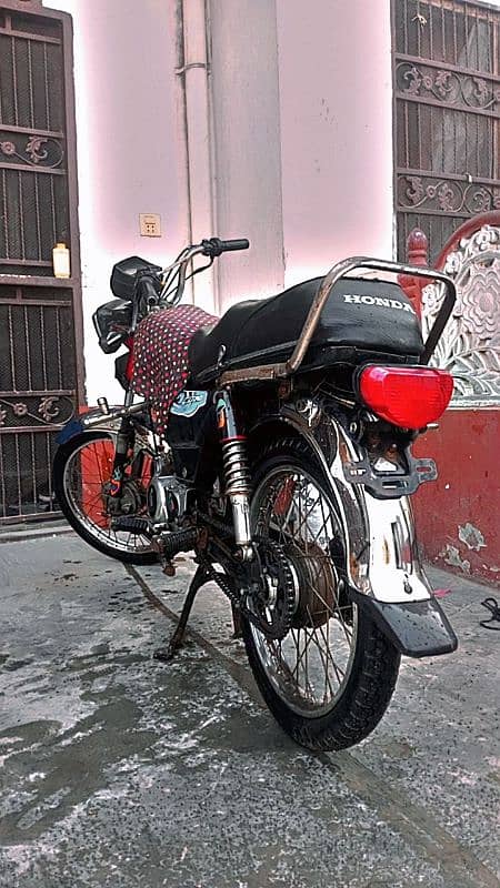 CD70 Bike For Sale 1