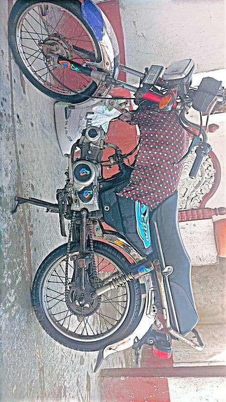 CD70 Bike For Sale 2