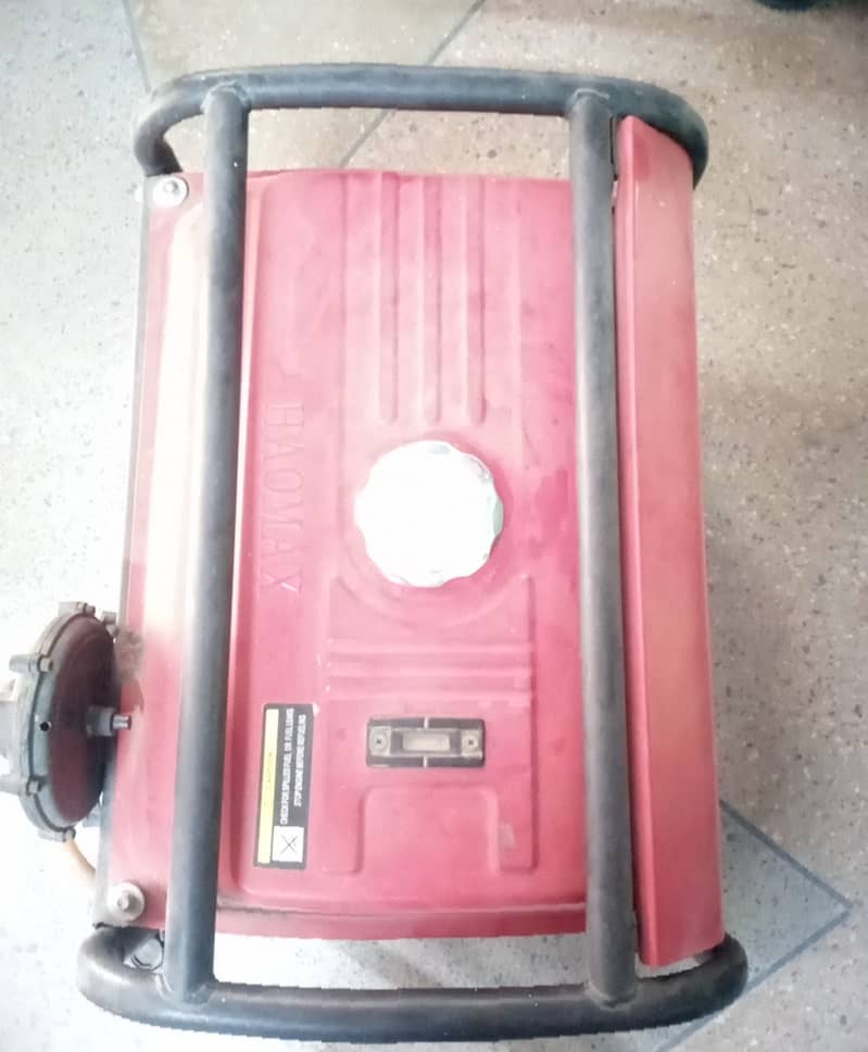 Generator for sale in good condition 3