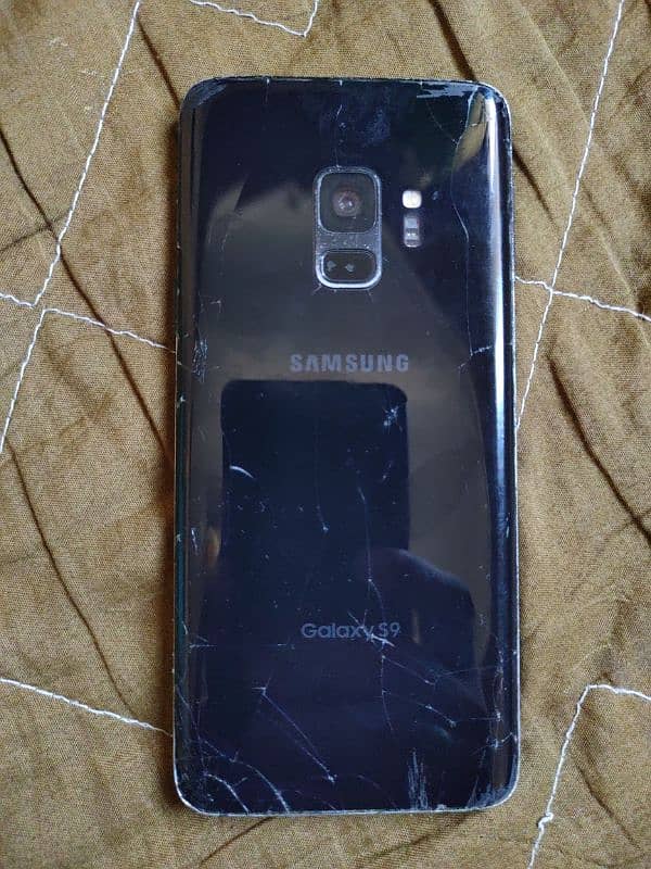 Samsung Galaxy S9 official PTA approved 4/64 exchange possible 1