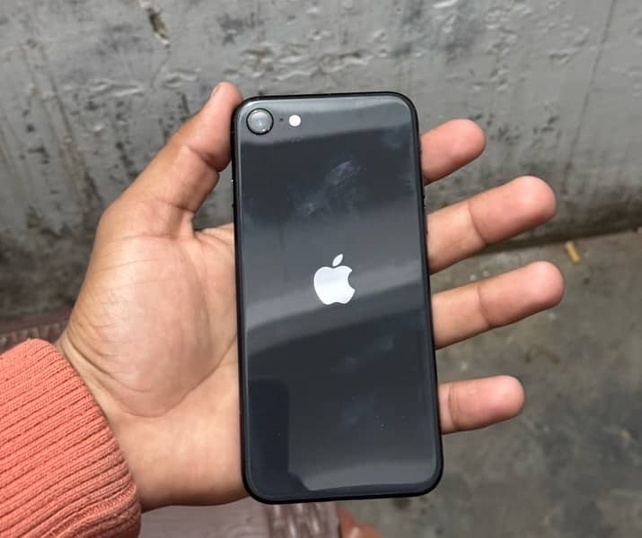 iphone se 2020 water pack 10/9 3