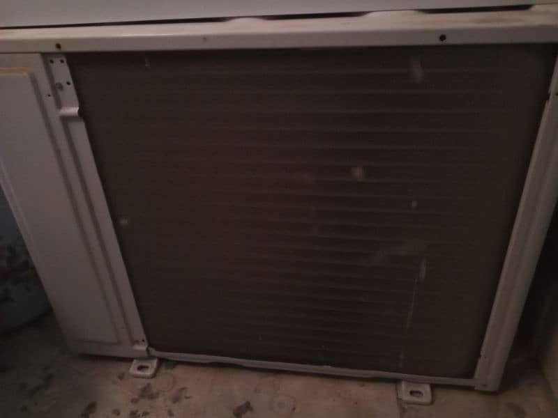 one ton Ac haier 0