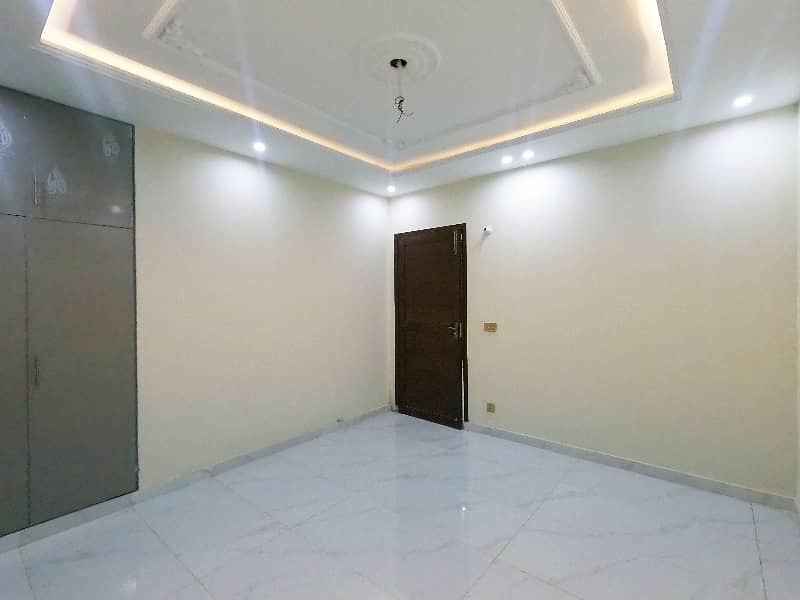 To sale You Can Find Spacious Corner House In Audit & Accounts Phase 1 - Block D 21