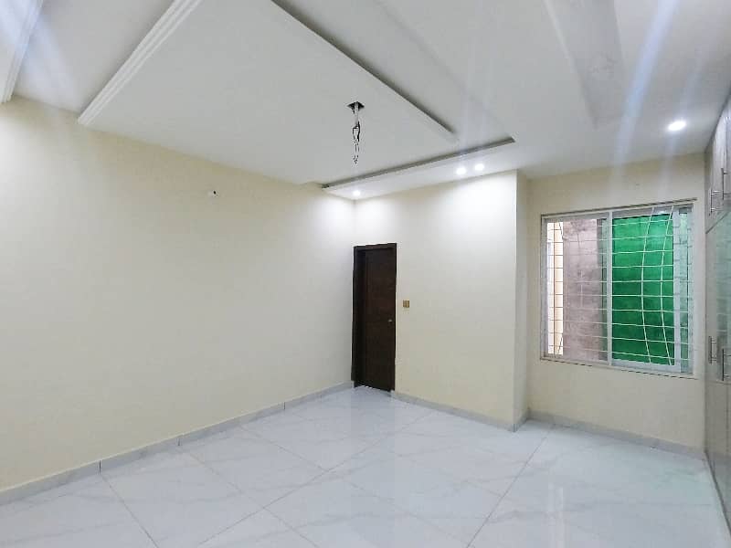 To sale You Can Find Spacious Corner House In Audit & Accounts Phase 1 - Block D 27