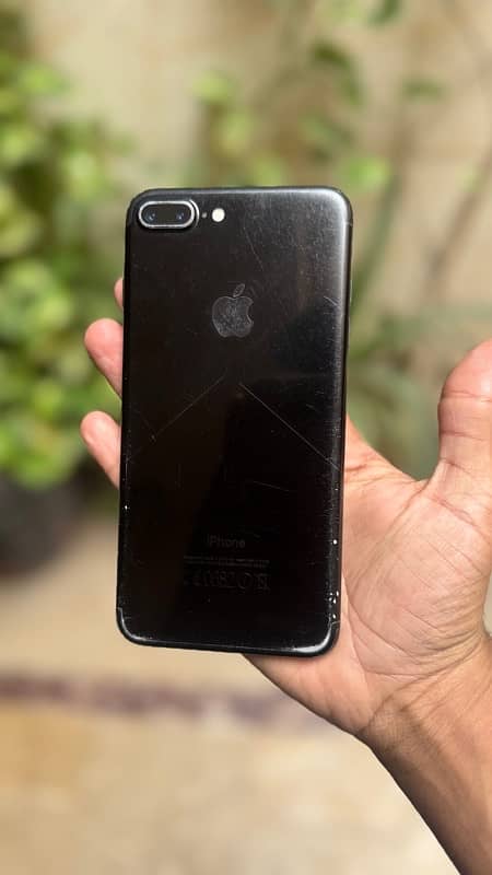 iphone 7 plus 256gb PTA approved 5