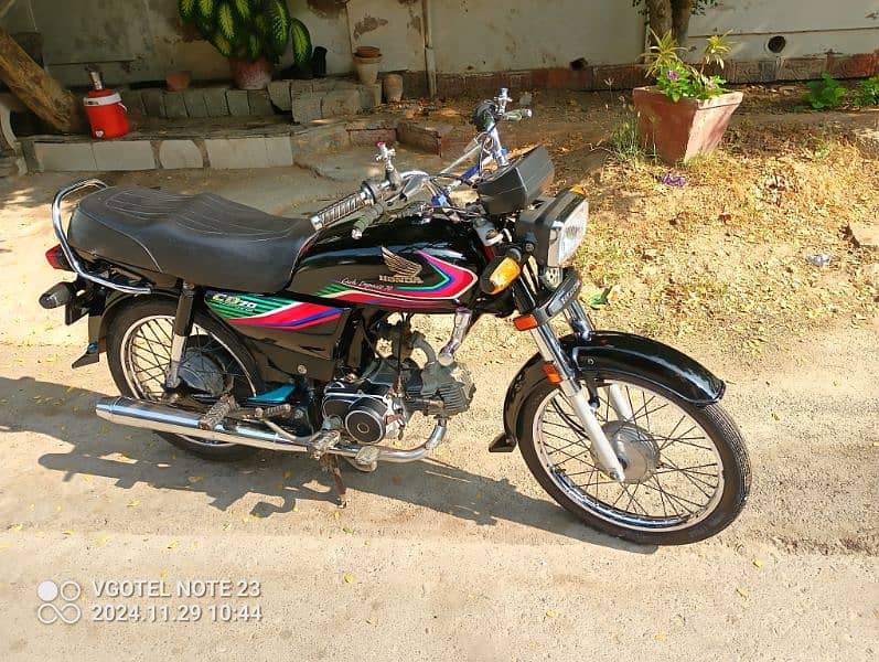 Honda CD 70 2017 1