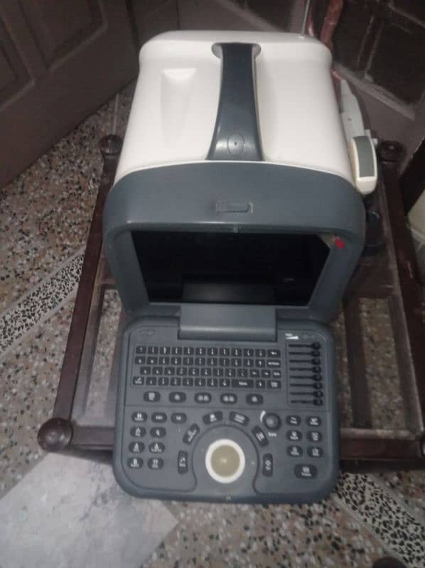 ultrasound chemistry hematology Analyser ECG usg printer mindray oriel 4