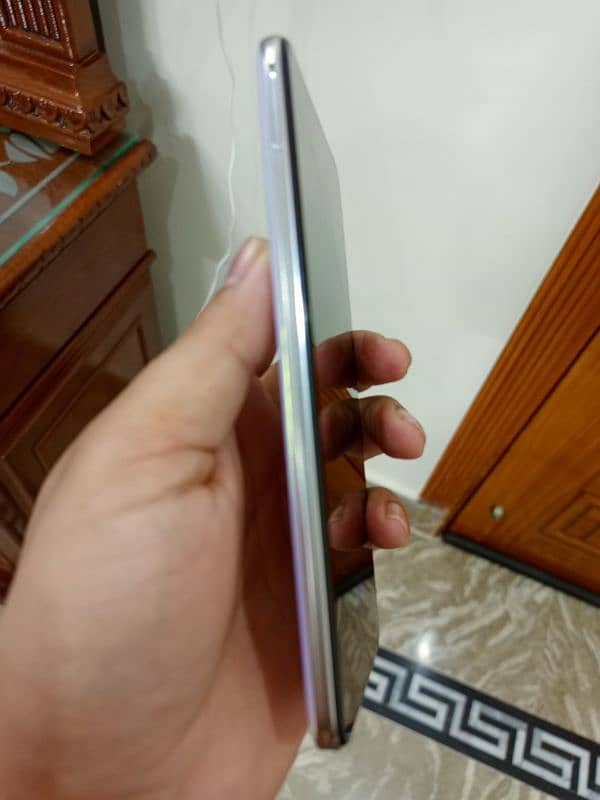 Vivo V17  256gb 5