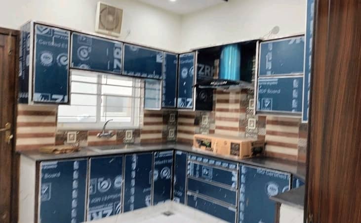 House Available For sale In Bahria Town - Sector E 3