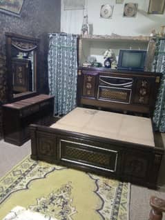 Double bed king size & Dressing Table