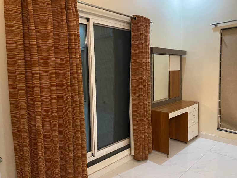 A BEAUTIFUL ONE KANAL HOUSE FOR RENT 27