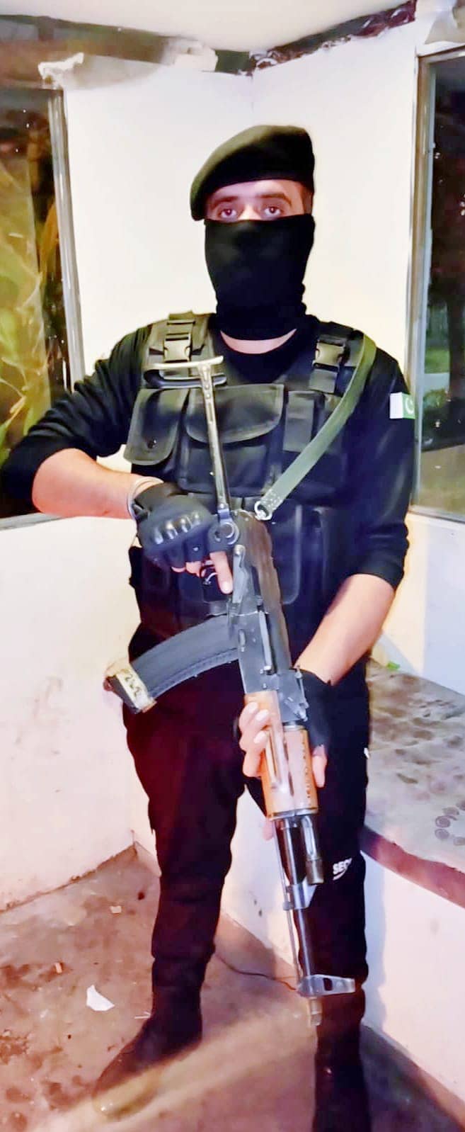 Protocol Services/Security Guard/Security Services/Security Pakistani 6