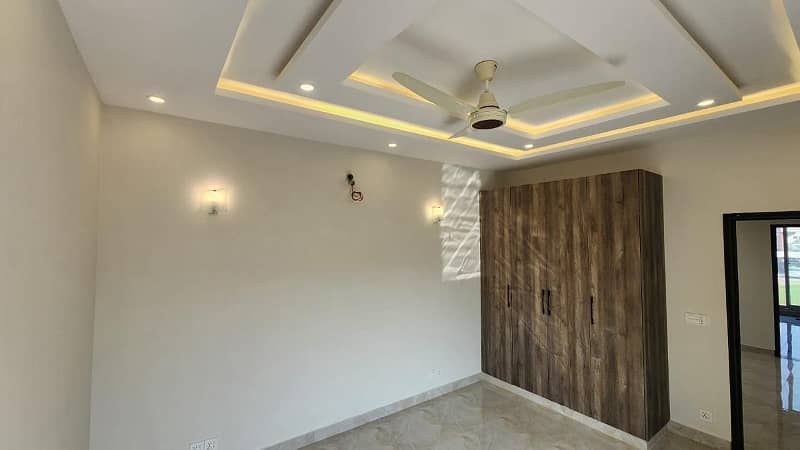 5 Marla House For Sale In Paragon City Lahore 19