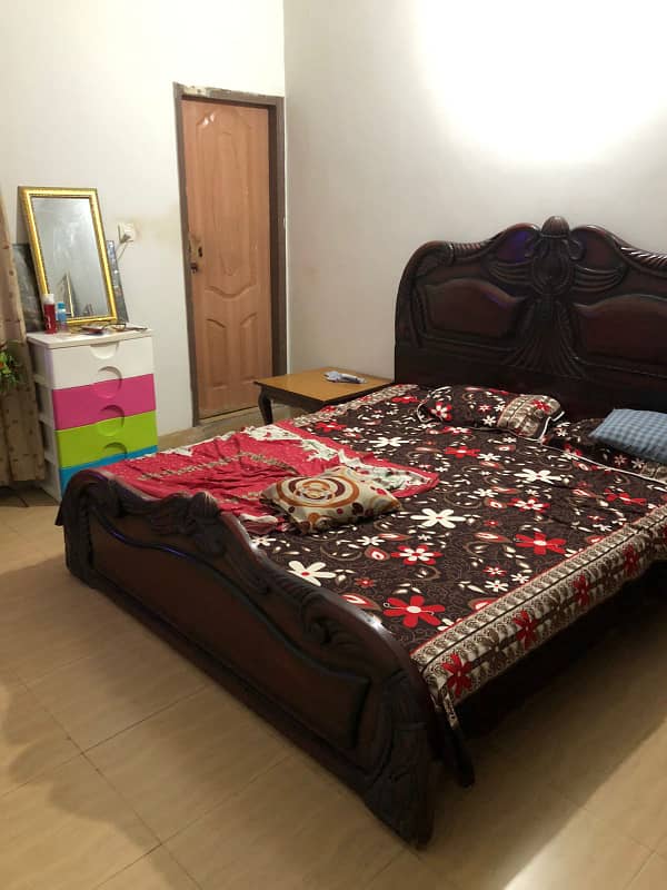 2 Bed Lounge for Sell at Nazimabad. . 3