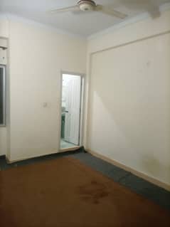 Single Room For Rent in 2 Bedrooms Apartment E-11