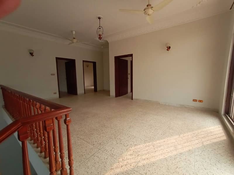 2 Kanal Beautiful House with Basement Hall for Sale in DHA Phase 3 1