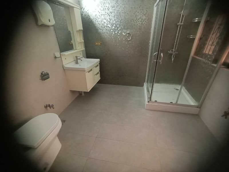 2 Kanal Beautiful House with Basement Hall for Sale in DHA Phase 3 12