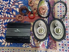 2 Kenwood speakers kfc-718 and 2 ch amplifier