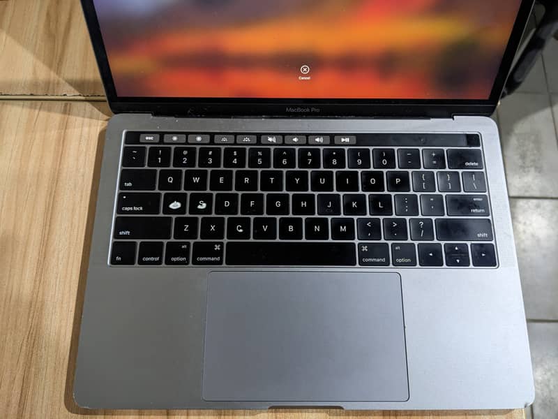 MACBOOK PRO 2016 13-INCH (TOUCHBAR) 3