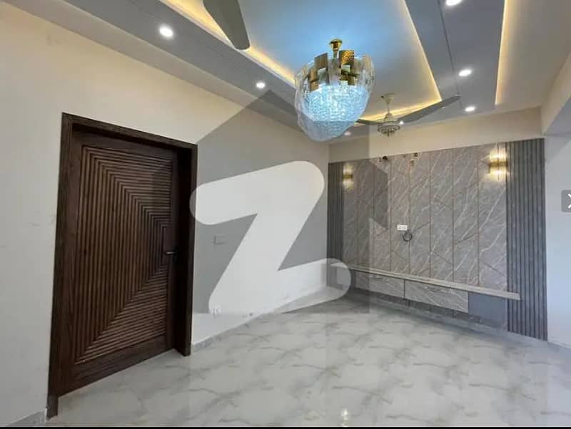 5 MARLA HOUSE IS AVAILABLE FOR SALE IN BAHRIA HOMES BAHRIA TOWN LAHORE 0