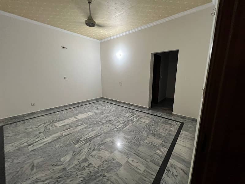 One Kanal Lavish house with basement at prime location of Jasmine block Secter C Bahria Town 11