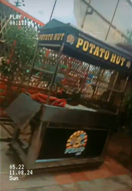 food cart for rent 12