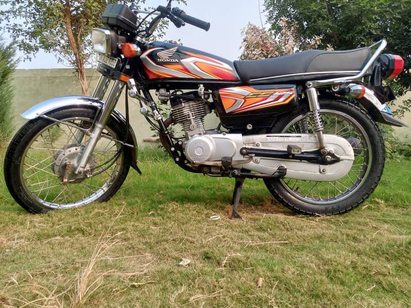 Honda CG 125 2022 Model 1