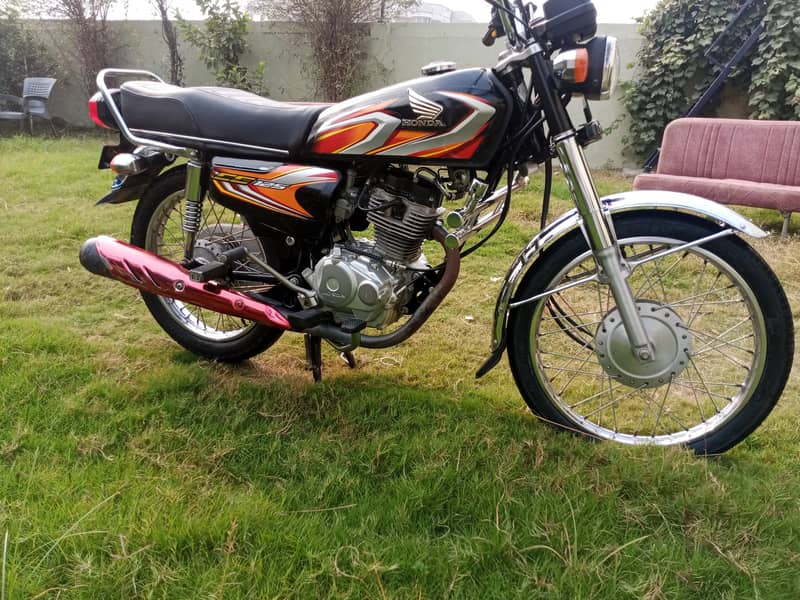 Honda CG 125 2022 Model 4