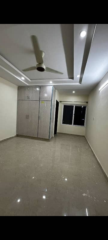 BRAND NEW FLAT FOR SALE IN BANIGALA 3