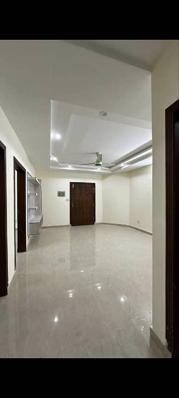 BRAND NEW FLAT FOR SALE IN BANIGALA 5