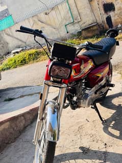 Honda 125 2024 only 5800 Km driven