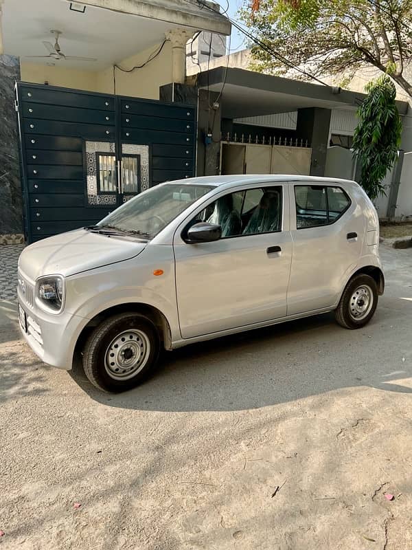 Suzuki Alto VX 2024 Low Mileage Total Genuine 4