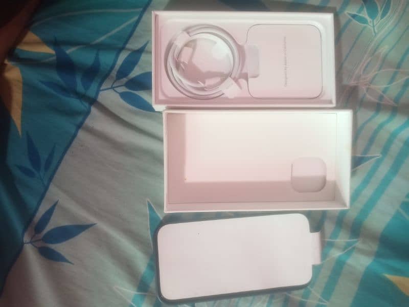 iphone 15 bilkul new daba pack 0