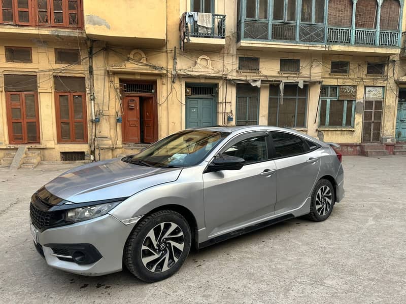 Honda Civic Oriel UG 1.8 I-VTEC 2017-18 1